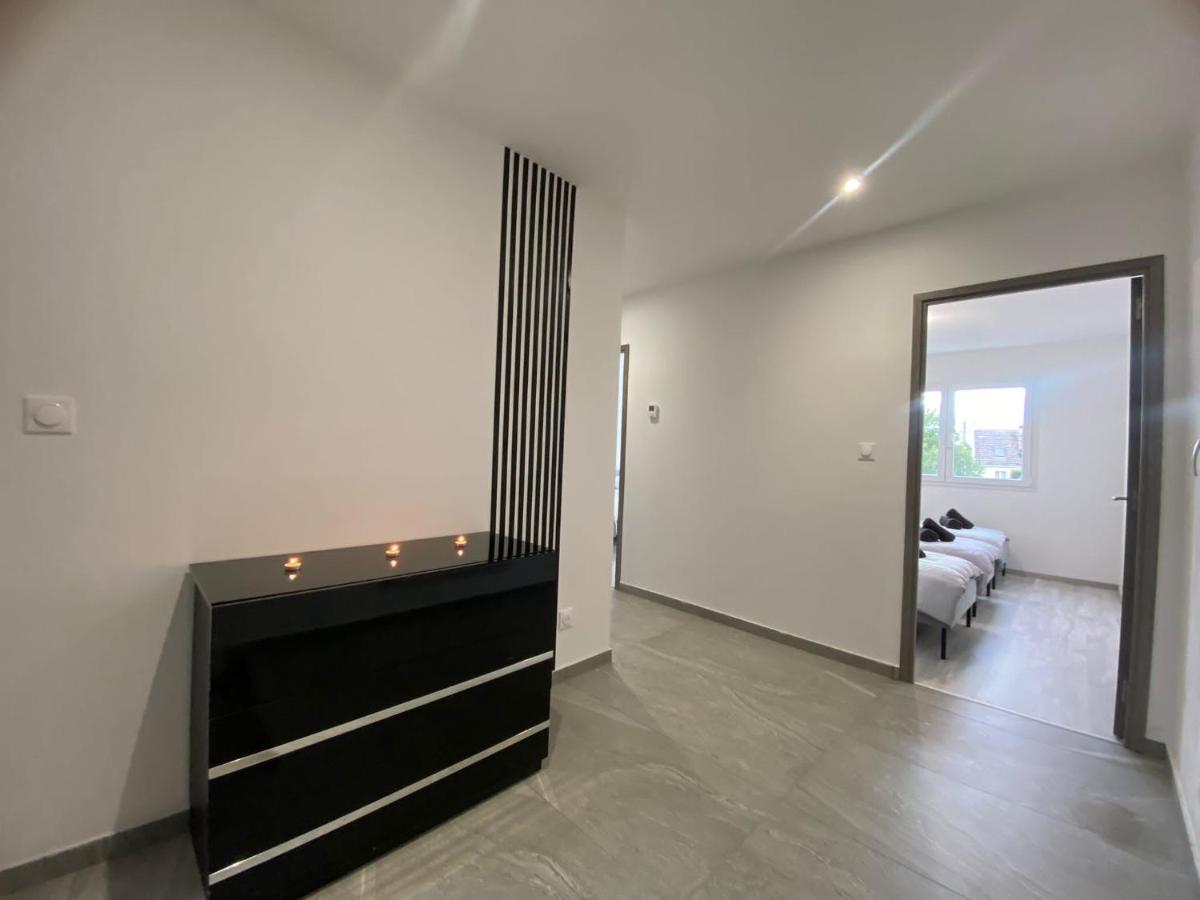 Maison Moderne Is-sur-Tille Exterior foto